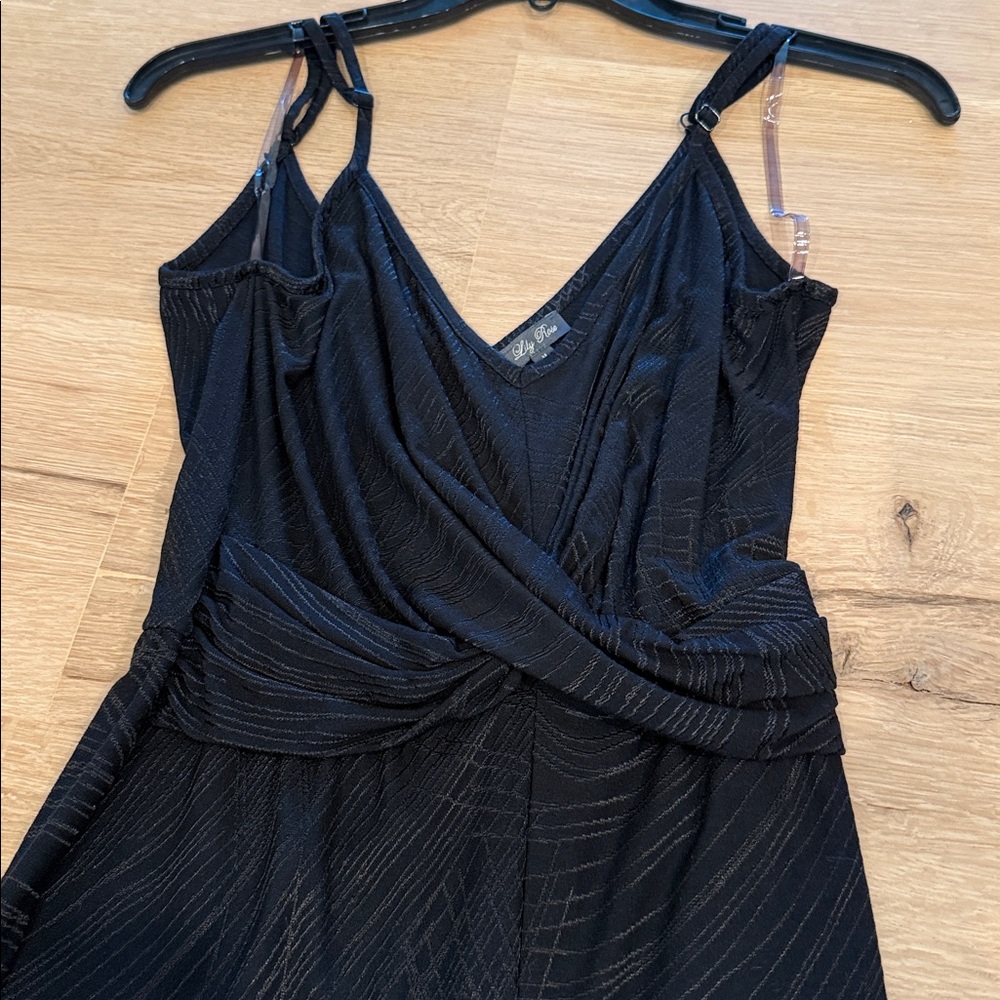 Elegant Black Sleeveless Dress
